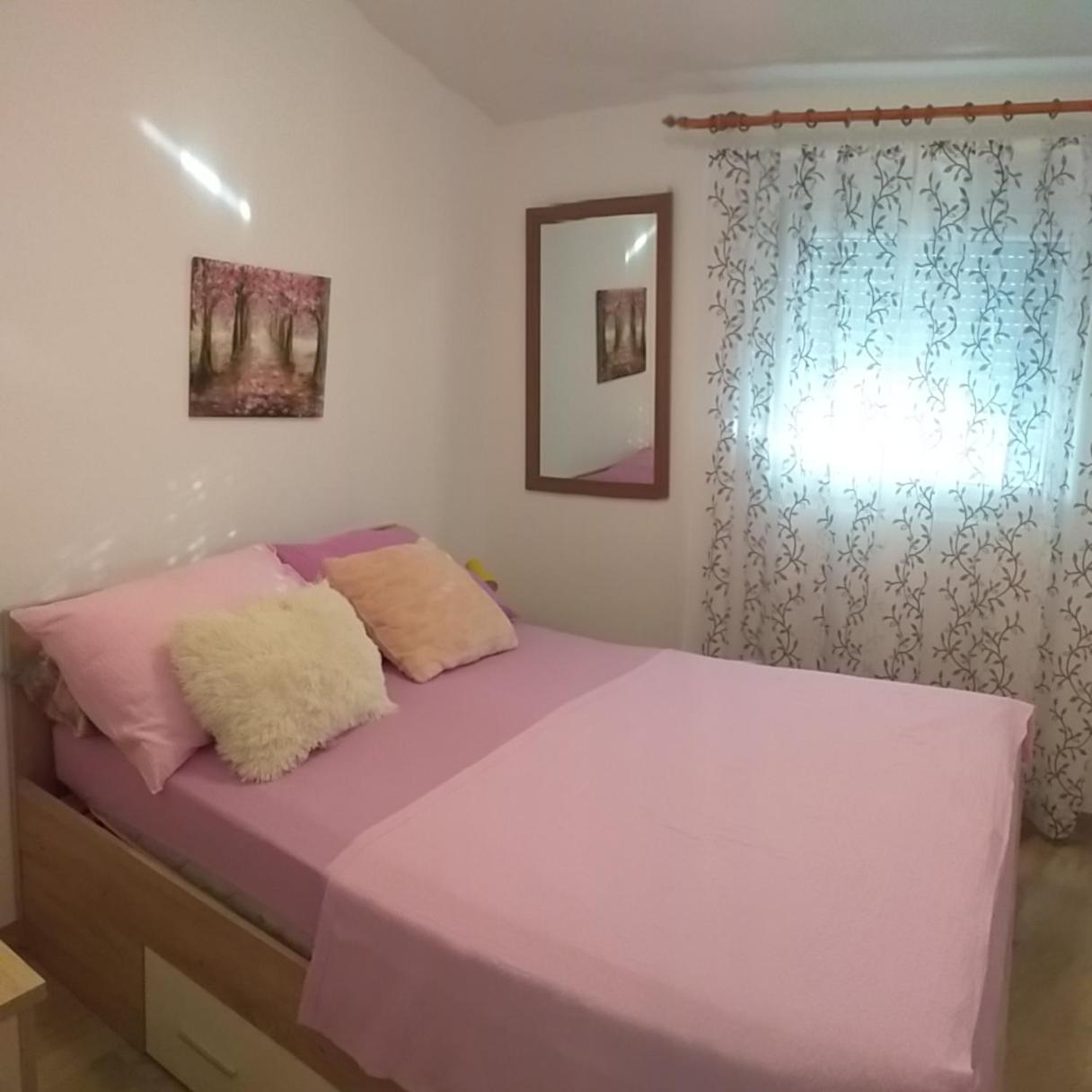 Apartment Dvorak Vir Eksteriør bilde